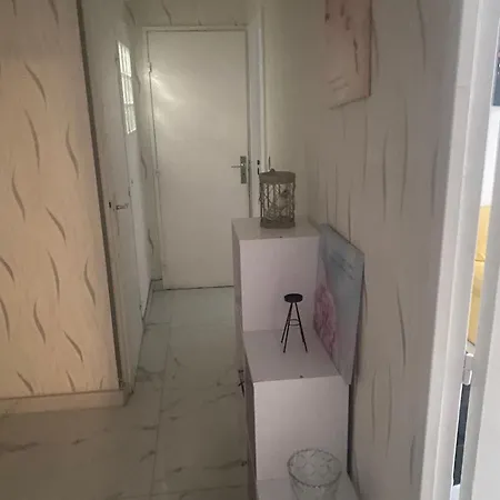 -centre Ville-au2etage Avec 2 - 6 Personnes Reims