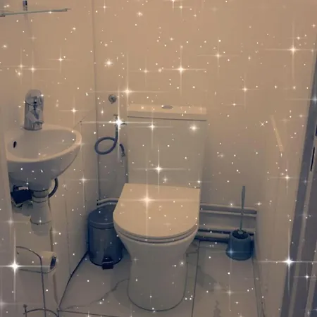 -centre Ville-au2etage Avec 2 - 6 Personnes Daire *