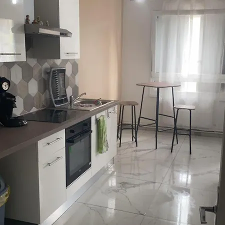 -centre Ville-au2etage Avec 2 - 6 Personnes